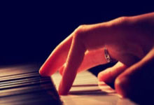 电子竞技最新下载安卓版-包含萨拉赫在切尔西比赛中夺冠，领先优势明显引发热议！的词条